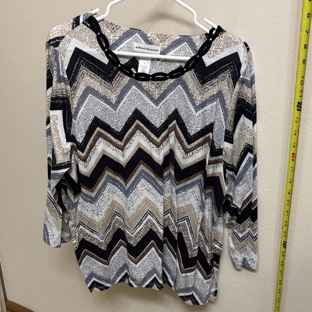 Alfred Dunner Chevron Print Knit Top - Black, White & Tan